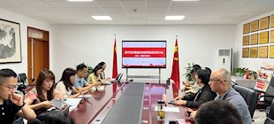 审核评估/教育观念大讨论 马院在行动  ——马克思主义学院举办基于知识图谱的智慧课程建设研讨会